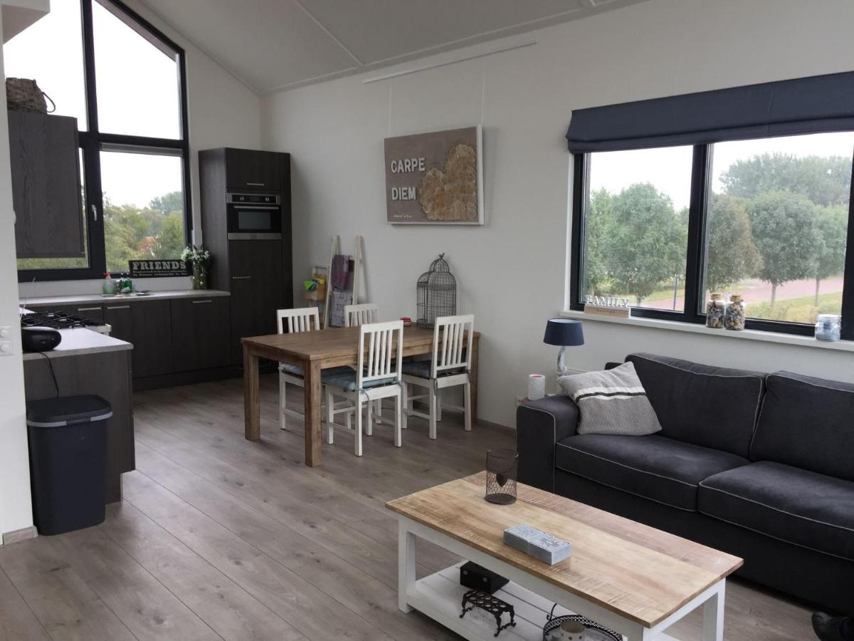 Lovely Holiday Home In Stavoren Near Frisian Lakes المظهر الخارجي الصورة