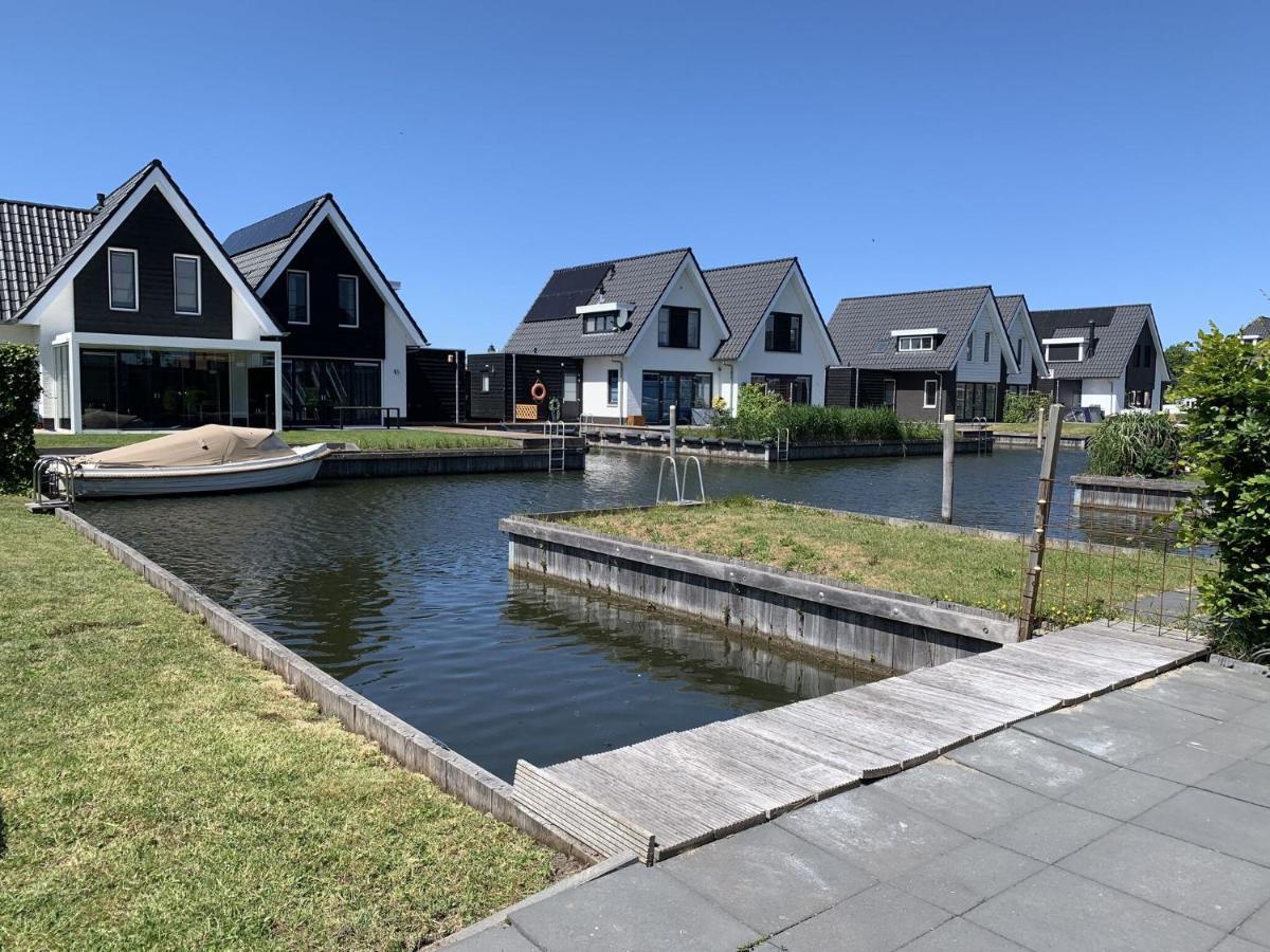Lovely Holiday Home In Stavoren Near Frisian Lakes المظهر الخارجي الصورة